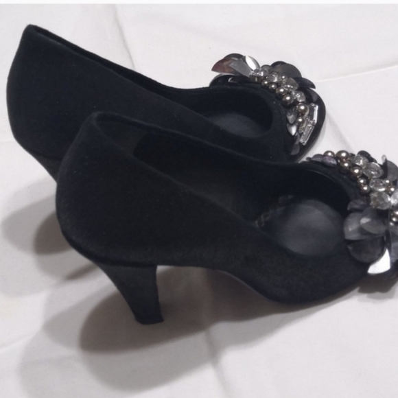 Juicy Couture Sparkly Heels - Picture 5 of 12